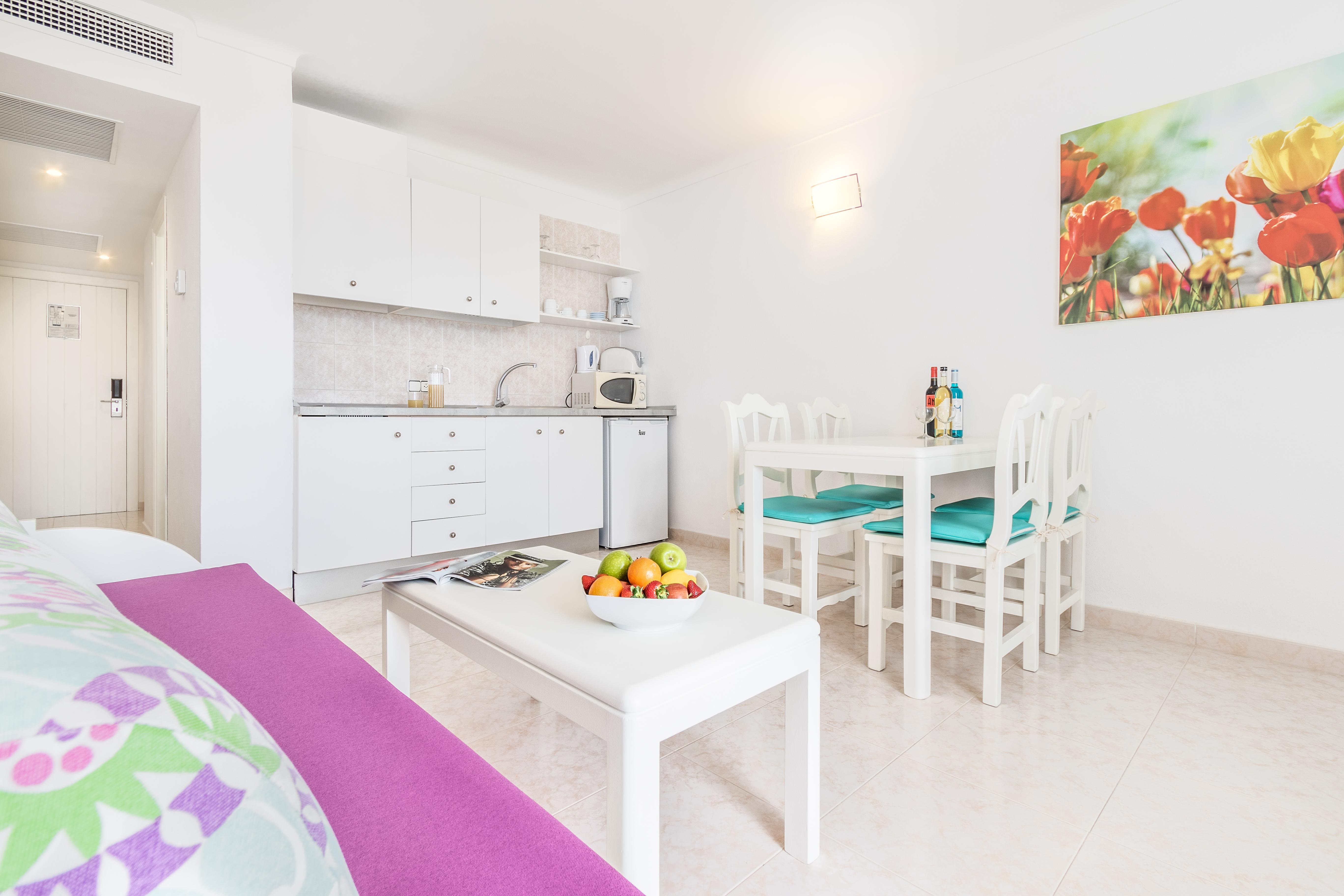 Apartamentos Andreas Colonia de Sant Jordi Bagian luar foto
