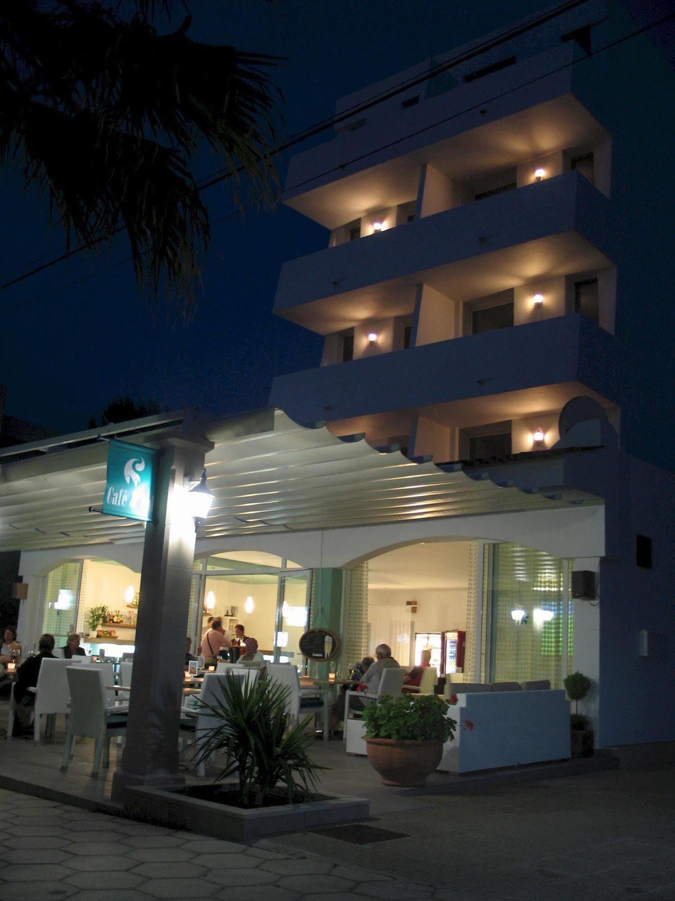 Apartamentos Andreas Colonia de Sant Jordi Bagian luar foto