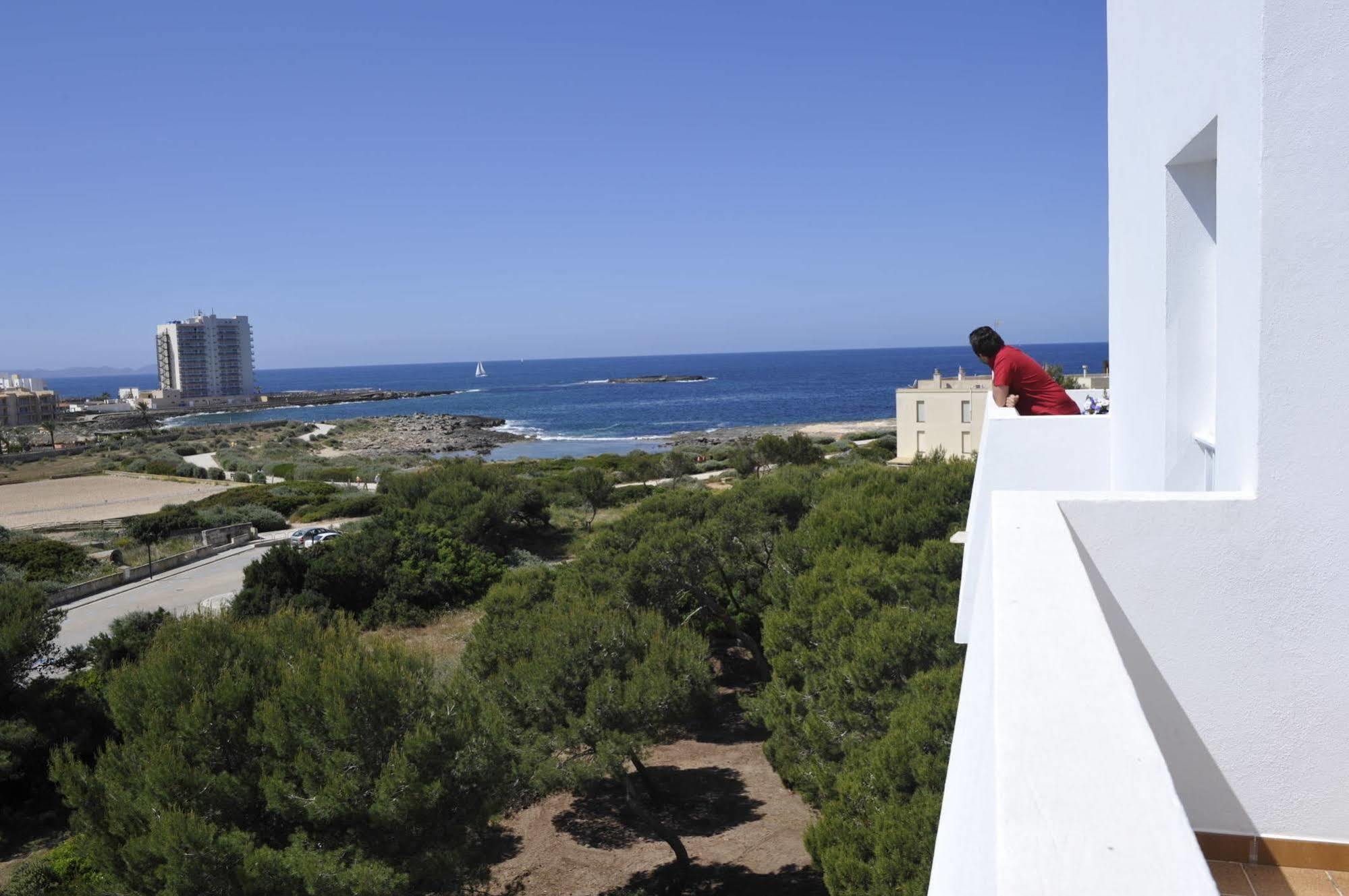 Apartamentos Andreas Colonia de Sant Jordi Bagian luar foto